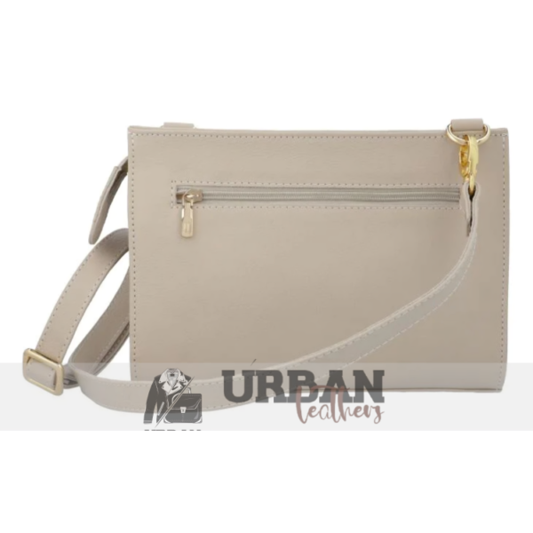 Petunia women's stylish and versatile crossbody bag with an adjustable strap, perfect for everyday use and casual outings.