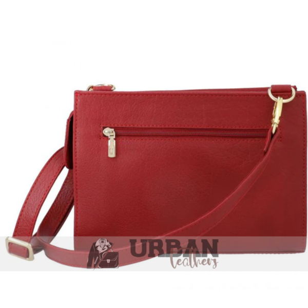 Petunia women's stylish and versatile crossbody bag with an adjustable strap, perfect for everyday use and casual outings.